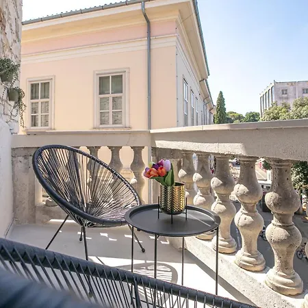 Deluxe Antonio Appartement