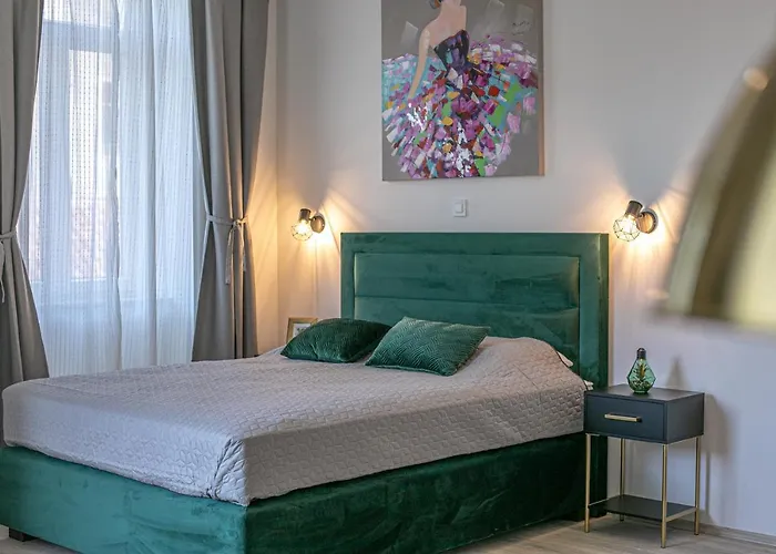 Deluxe Antonio Apartment *